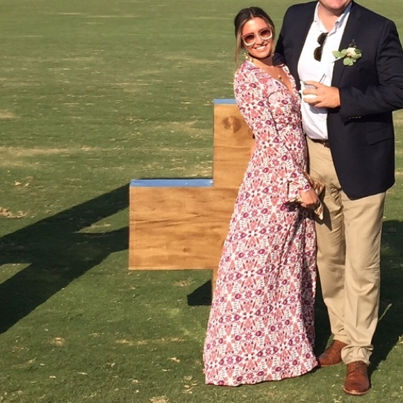 Tigerlily Dresses & Skirts - Maxi wrap bell sleeve Tigerlilly dress.